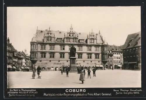 AK Coburg, Marktplatz mit Regierungsgebäude und Prinz Albert-Denkmal