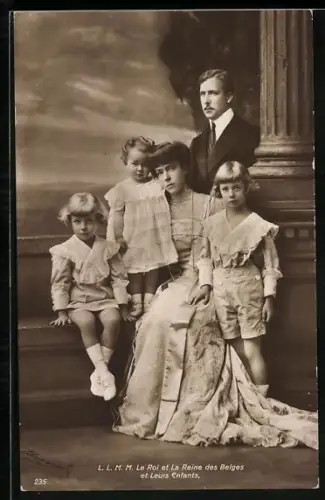 AK König und Königin von Belgien mit ihren Kindern, Le Roi et la Reine des Belges et leurs Enfants