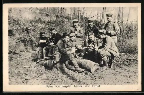 AK Beim Kartenspiel hinter der Front