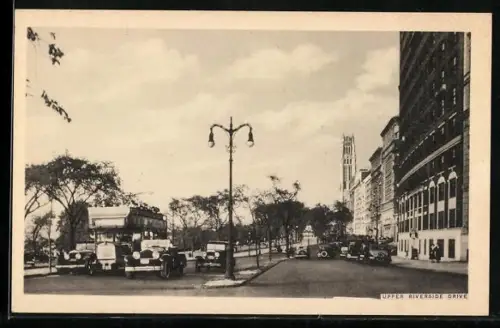 AK New York, NY, Upper Riverside Drive