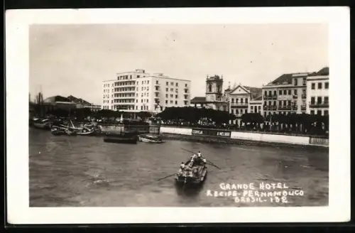 AK Recife, Grande Hotel, Pernambuco, Blick vom Meer auf Häuser