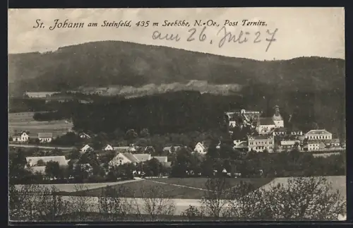 AK St. Johann am Steinfeld, Ortspartie mit Kirche