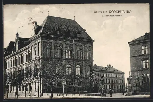 AK Korneuburg, Albrechts-Kaserne mit Wachsoldat am Eingang