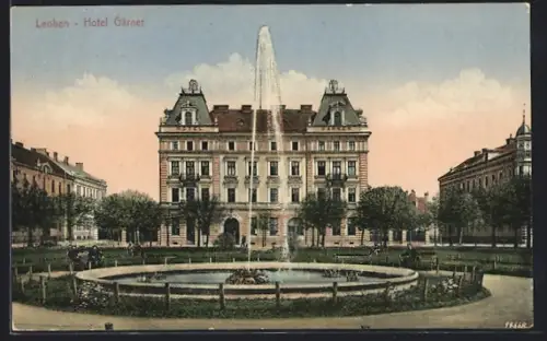 AK Leoben, Hotel Gärner mit Springbrunnen-Anlage