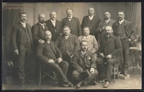 AK Bregenz, Hotel zur Krone, Schwabengesellschaft, Kegelausflug nach Wangen i. A. 1905, Gruppenfoto