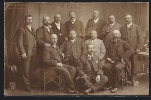AK Bregenz, Hotel zur Krone, Schwabengesellschaft, Kegelausflug nach Wangen i. A. 1905, Herrengruppe