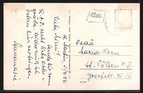 AK St. Martin /Niederdonau, Geschäftshaus mit Tankstelle und Kirche, Strassenpartie