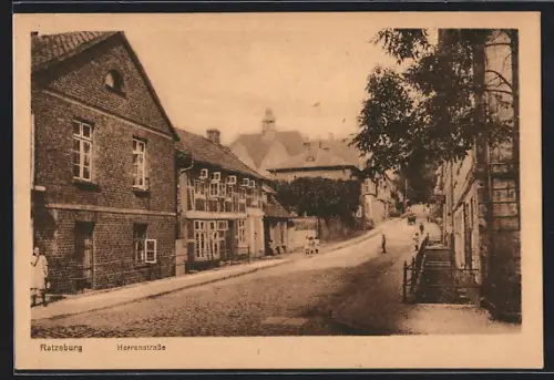 AK Ratzeburg, Herrenstrasse mit Anwohnern