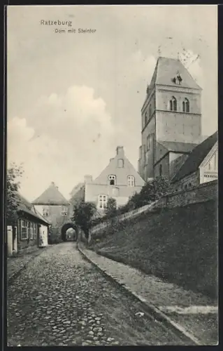 AK Ratzeburg, Dom mit Steintor