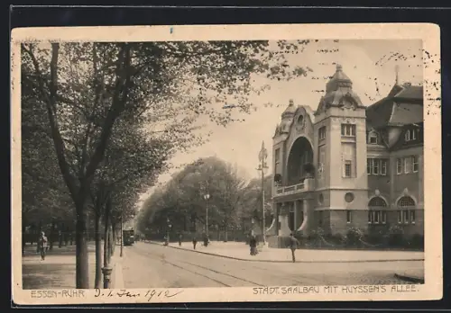 AK Essen-Ruhr, Städt. Saalbau mit Huyssenallee
