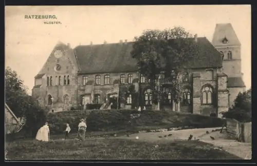 AK Ratzeburg, Kloster