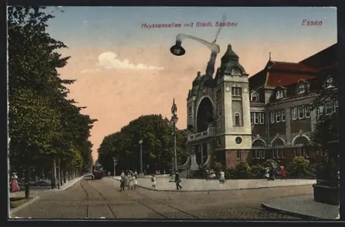 AK Essen, Huyssenallee mit Städt. Saalbau
