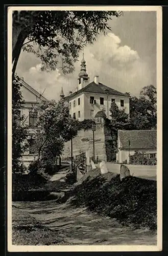 AK Skalka, Ortspartie mit Kirche