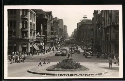 AK Sao Paulo, Avenida Sao Joao
