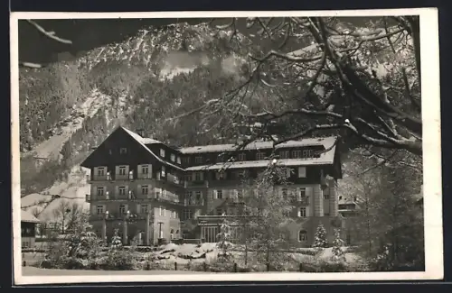AK Bad Hofgastein, Grand Hotel im Schnee