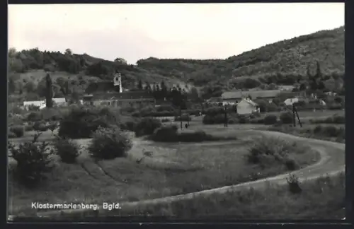AK Klostermarienberg /Bgld., Ortsansicht mit Kirche