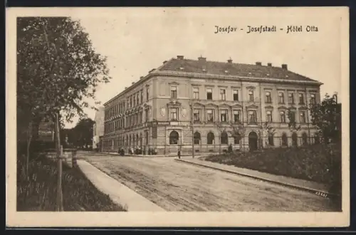 AK Josefstadt, Hotel Otta mit Strassenkreuzung