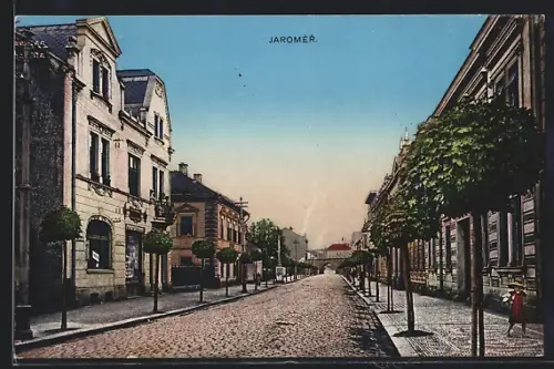 AK Jaromer, Strassenpartie mit Villen u. Säulendenkmal, Allee