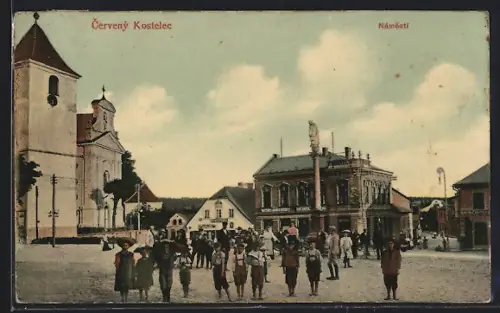 AK Cerveny Kostelec, Namesti