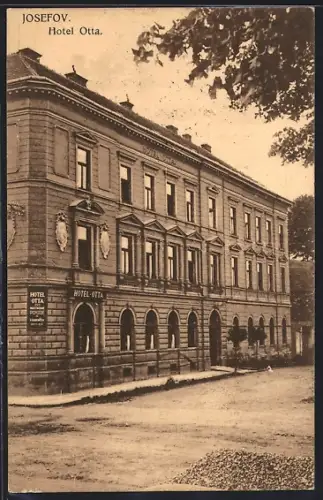 AK Josefov, Hotel Otta mit Strasse und Eingang