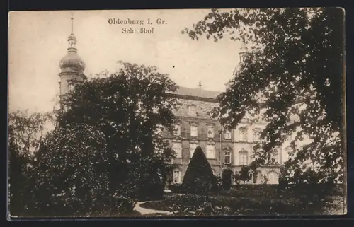 AK Oldenburg i. Gr., Schlosshof