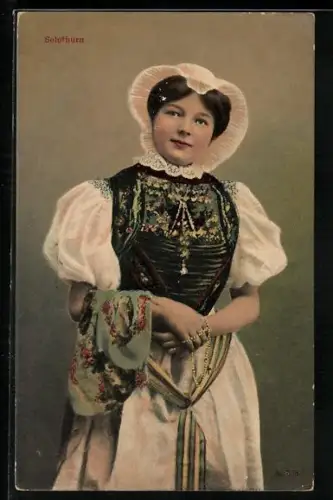 AK Junge Solothurnerin in Festtagstracht mit Haube