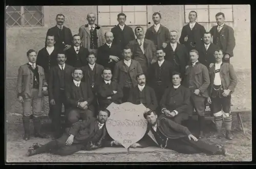 AK Strass im Zillertal, Forstclub Rotholz 1913, Gruppenbild