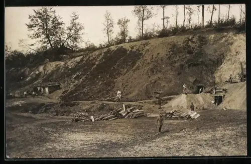 Foto-AK Blairville, Sand- und Kalkgrube, Steinbruch