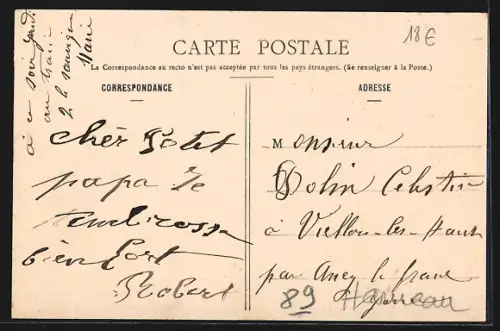 AK Bierry-les-Belles-Fontaines, La Fontaine sur la Place publique