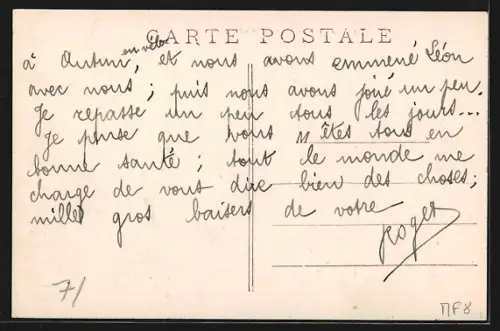 AK Mesvres, Place Publique