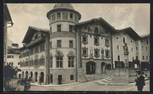 AK Berchtesgaden, Marktplatz mit Brunnen