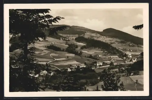 AK Horni Becva, Hotel Bernkop mit Umgebung aus der Vogelschau