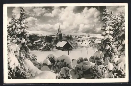 AK Bozkov, Ortspartie mit Kirche im Schnee