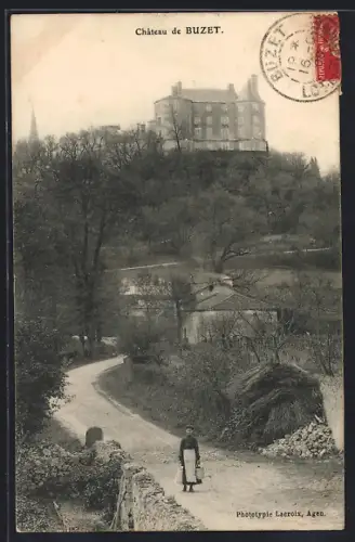 AK Buzet, Château sur la colline avec un chemin de campagne