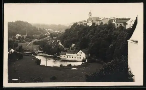 AK Nove Mesto nad Met., Teilansicht mit Brücke aus der Vogelschau