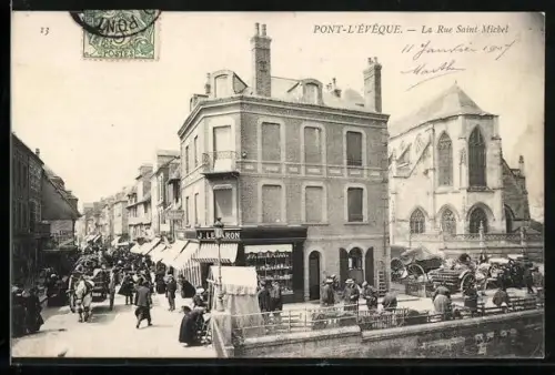 AK Pont-l`Eveque, La Rue Saint-Michel