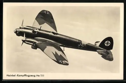 AK Heinkel-Kampfflugzeug He 111 mit Tarnbemalung, 