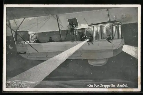 AK Soldaten am Scheinwerfer in der Gondel eines Zeppelins