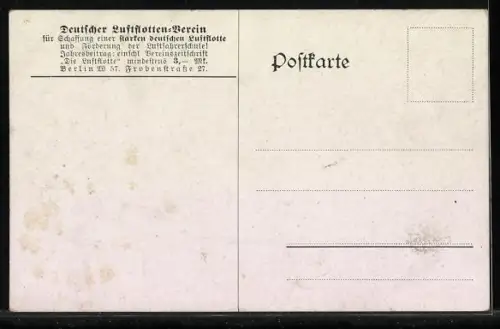 AK Soldaten am Scheinwerfer in der Gondel eines Zeppelins