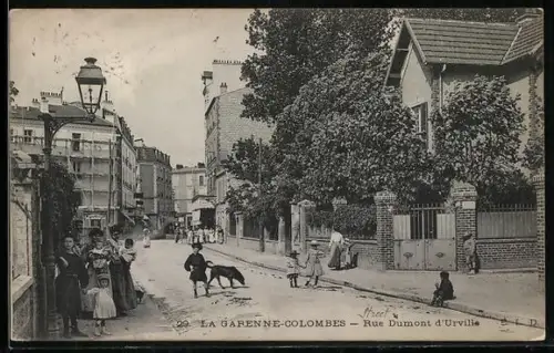 AK La Garenne-Colombes, Stadtleben auf der Rue Dumont d`Urville
