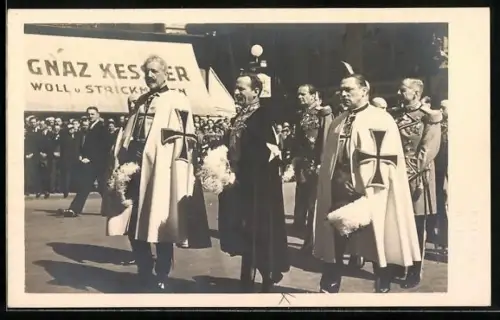 Foto-AK Erzherzog Eugen von Österreich in Uniform des Deutschen Ordens