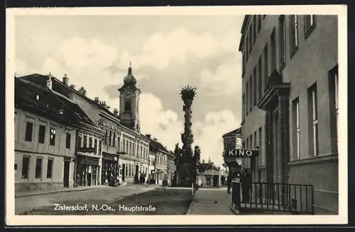 AK Zistersdorf, Hauptstrasse mit Kino und Mariensäule, Geschäfte