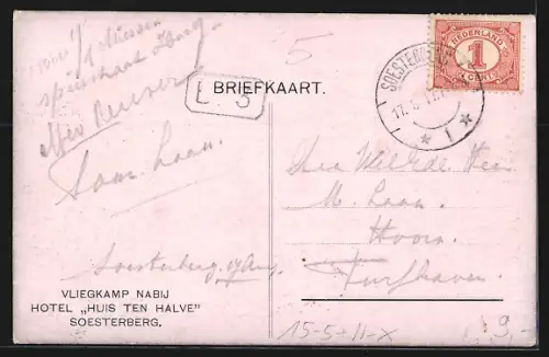 AK Soesterberg, Vliegkamp, Flugzeuge über einem Flugfeld