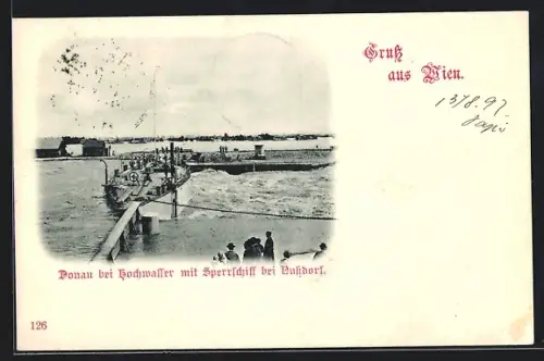 AK Wien-Nussdorf, Donau bei Hochwasser mit Sperrschiff