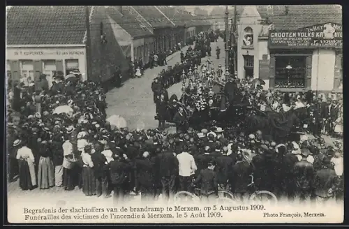 AK Merxem, Begrafenis det slachtoffers van de brandramp te Merxem, 1909