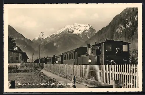AK Mayrhofen /Tirol, Bahnhof der Zillertalbahn mit Lokomotive