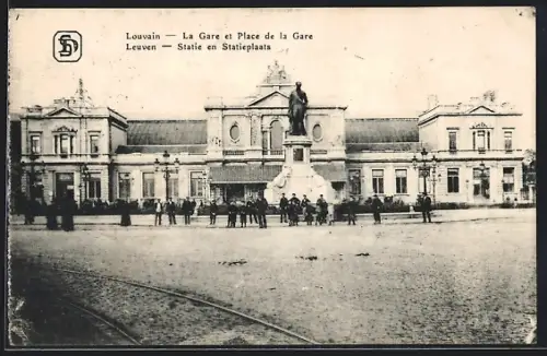 AK Louvain / Leuven, La gare, De Statie, Bahnhof mit Passanten