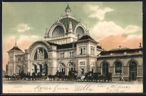 AK Luzern, Bahnhof mit Kutschen