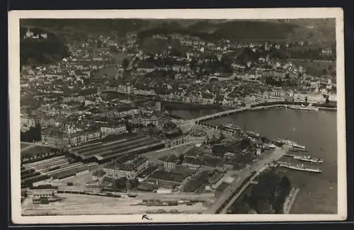 AK Luzern, Totalansicht mit Bahnhof