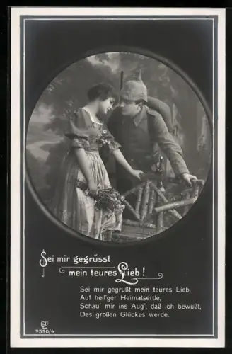 Foto-AK GL Co Nr. 7590 /4: Soldat trifft seine Geliebte am Zaun